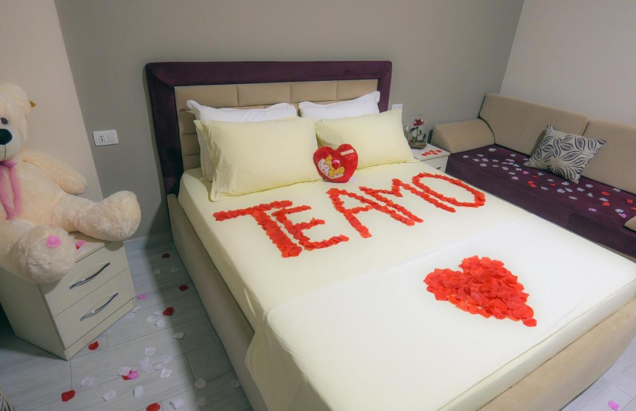 Hotel Vila Dedej Durrës Eksteriør billede