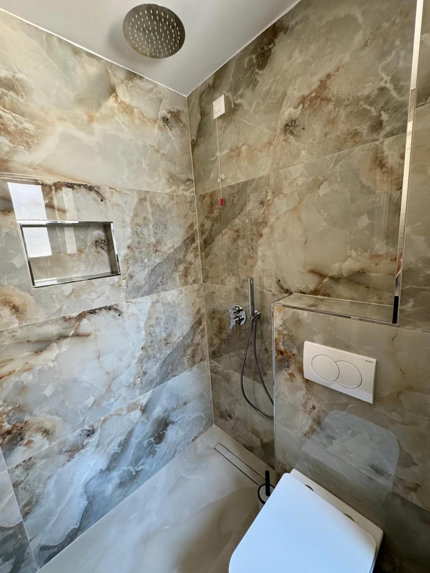 Hotel Vila Dedej Durrës Eksteriør billede